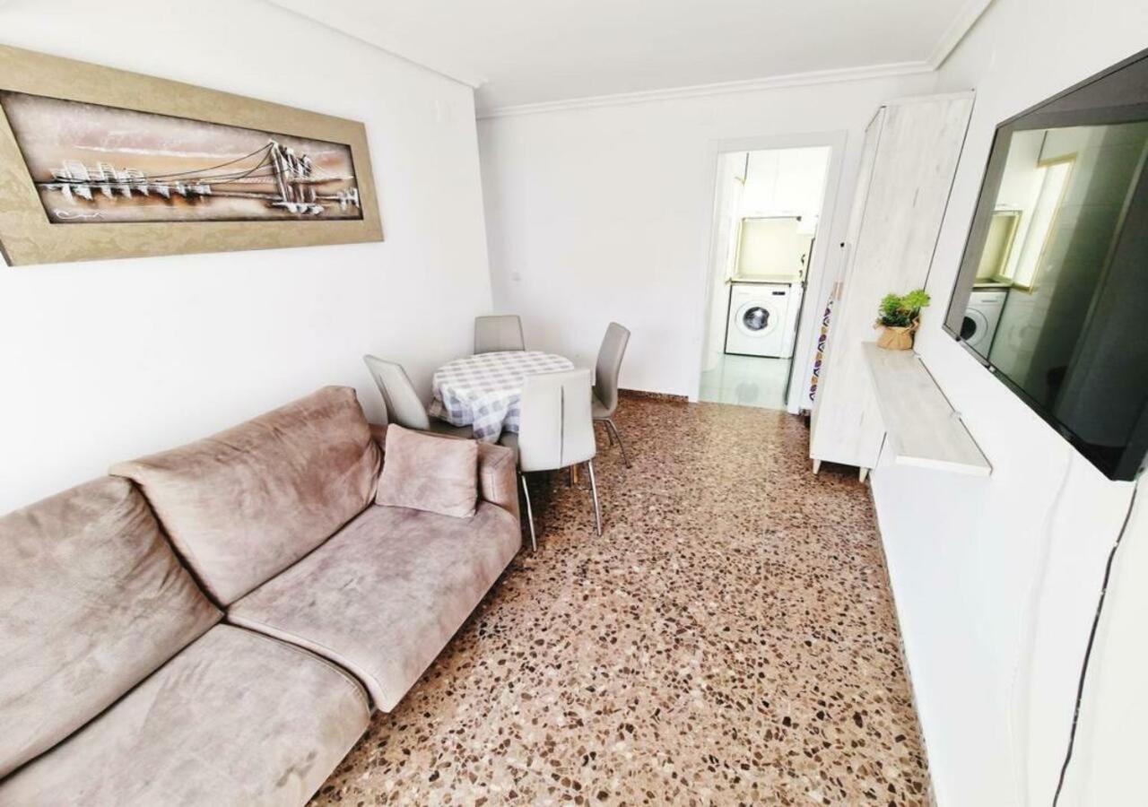 Carmen Apartments Бенідорм Екстер'єр фото