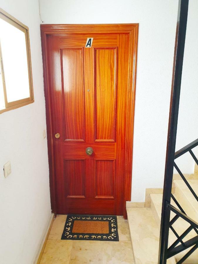 Carmen Apartments Бенідорм Екстер'єр фото
